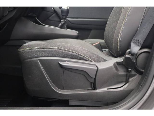 Renault Captur image 9