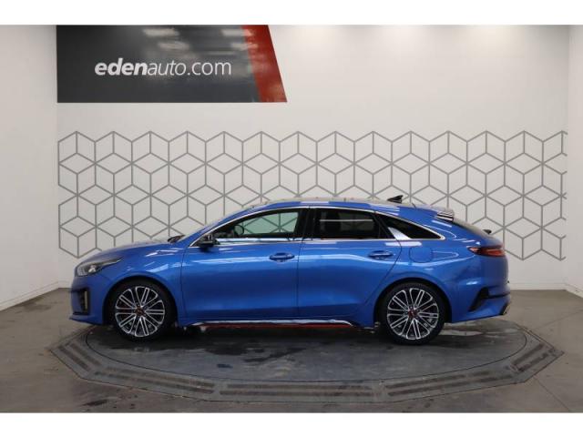 Kia Pro_cee'D image 6