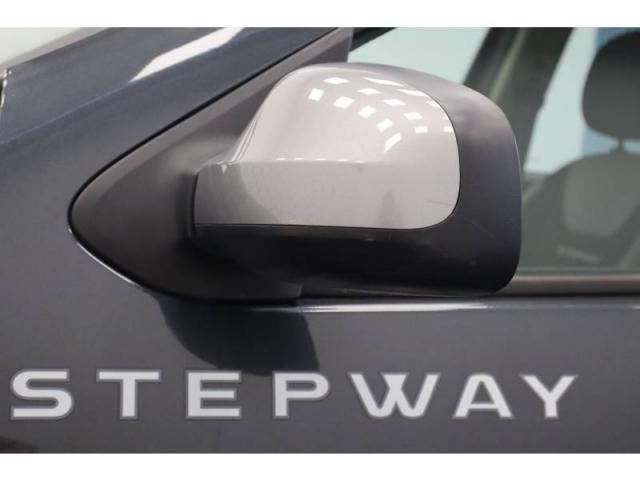 Dacia Sandero image 9