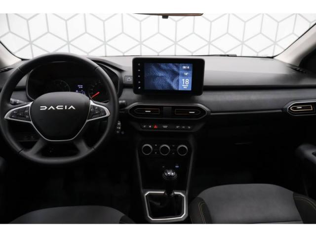 Dacia Sandero image 1