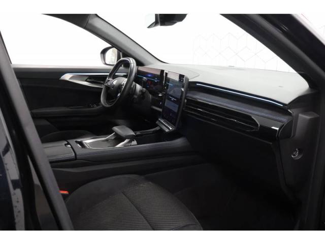 Renault Austral image 9