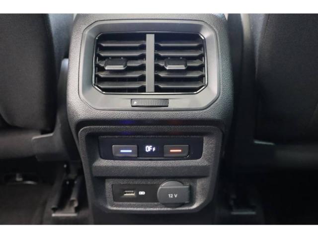 Volkswagen Tiguan image 9