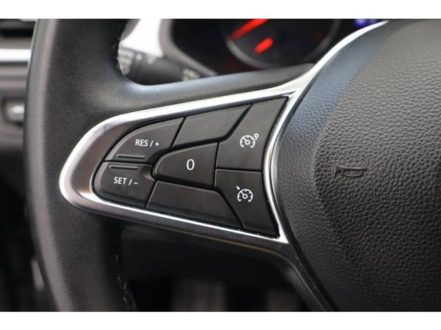 Renault Captur image 2