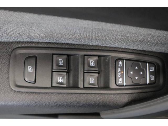 Renault Kangoo image 6
