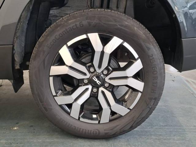 Dacia Duster image 5