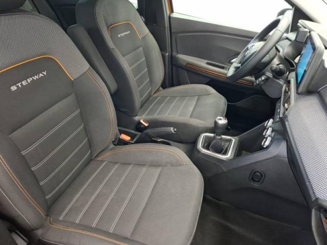 Dacia Sandero image 1