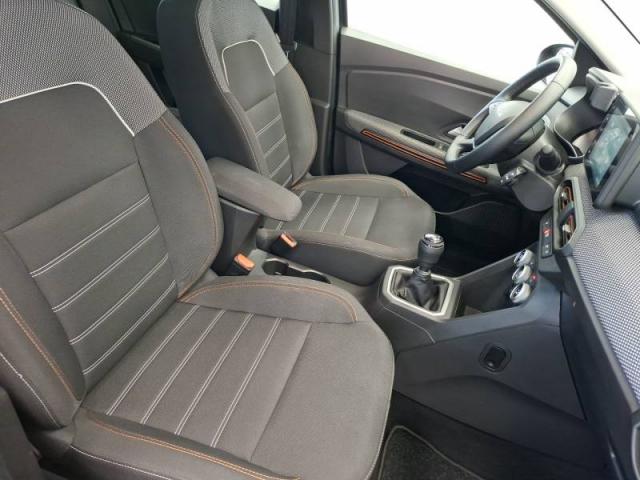 Dacia Sandero image 2