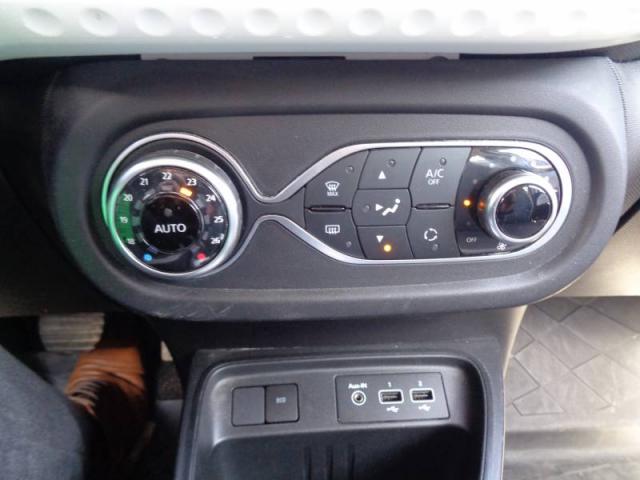 Renault Twingo image 6
