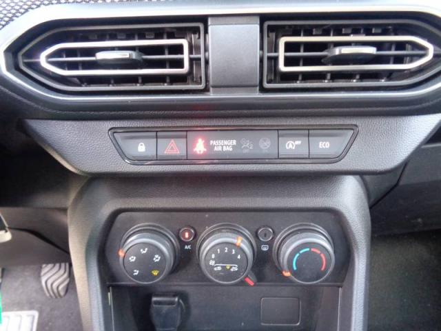 Dacia Sandero image 5