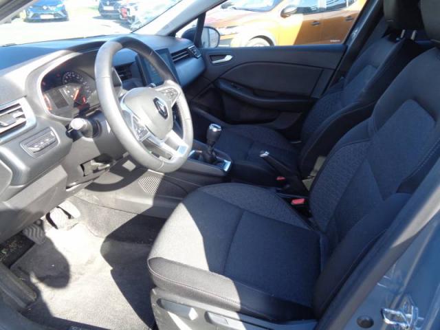 Renault Clio image 9