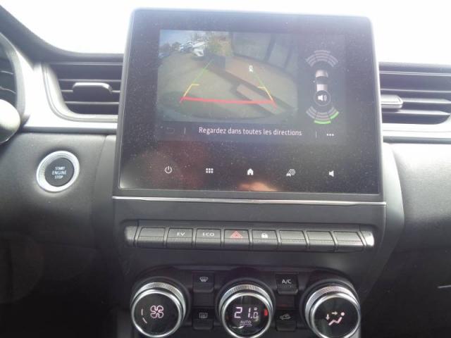 Renault Captur image 8
