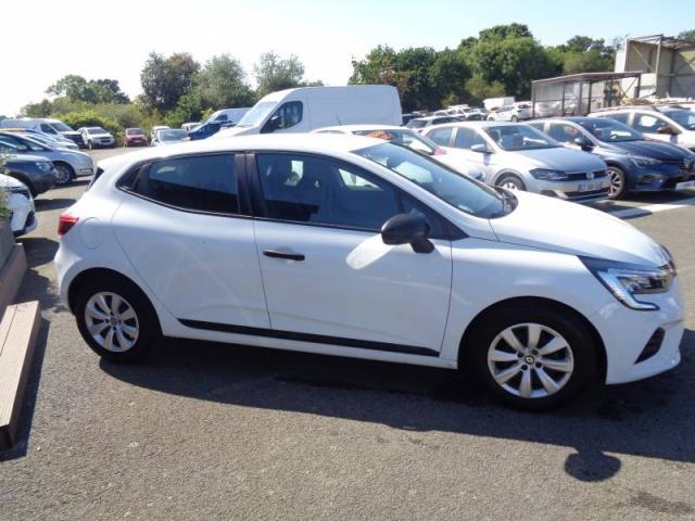 Renault Clio image 9