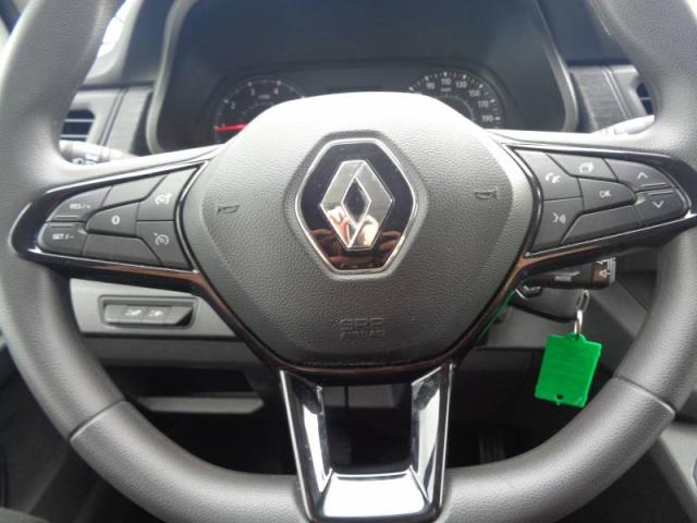 Renault Trafic image 2