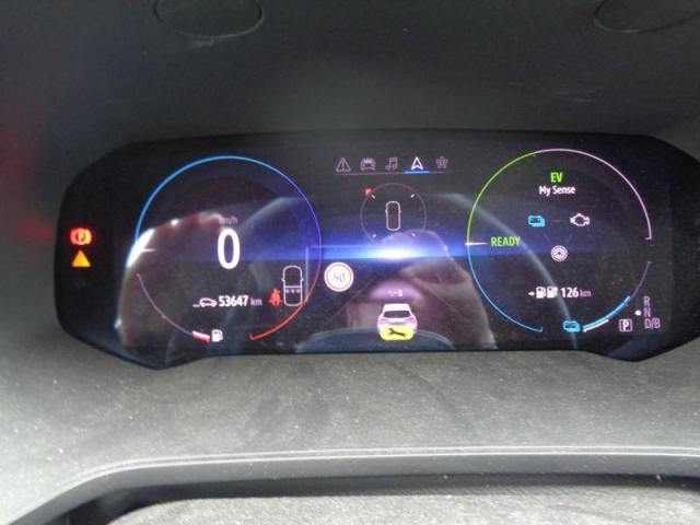 Renault Captur image 2