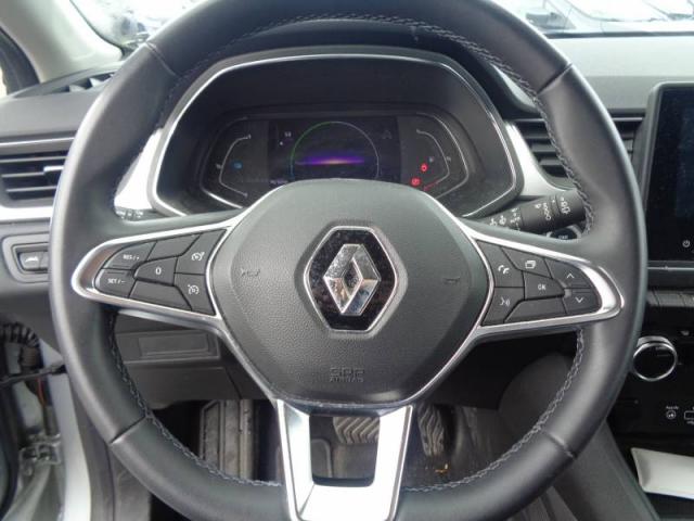Renault Captur image 2