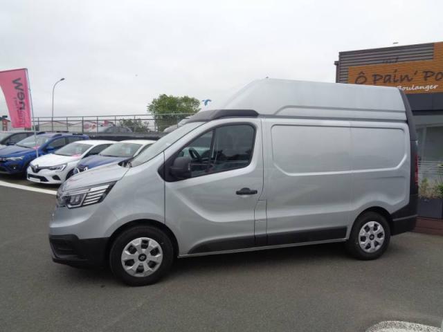 Renault Trafic image 4