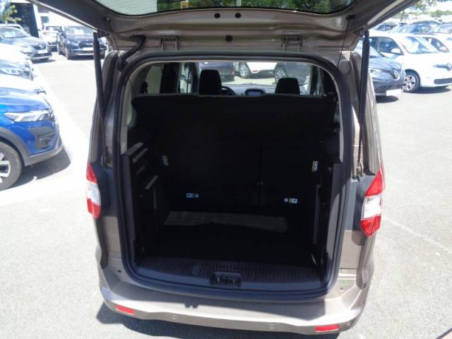 Ford Tourneo image 7