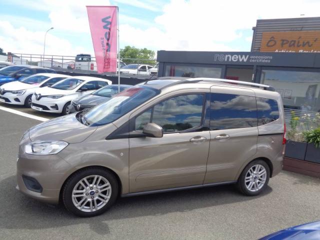 Ford Tourneo image 1