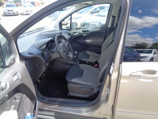 Ford Tourneo image 8