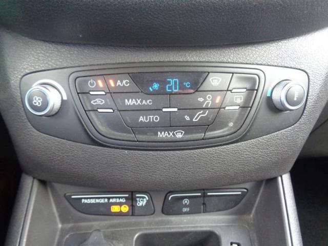 Ford Tourneo image 6