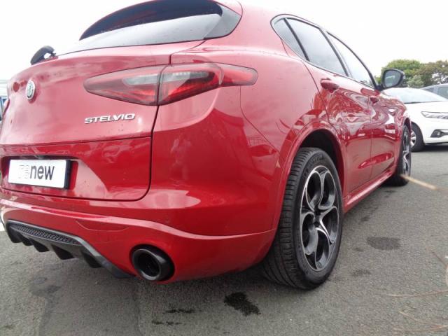 Alfa Romeo Stelvio image 1
