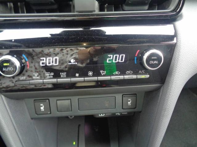 Toyota Yaris image 3