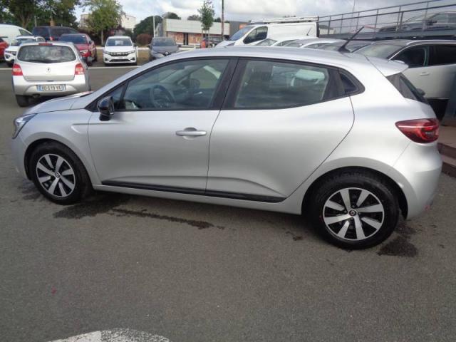 Renault Clio image 9