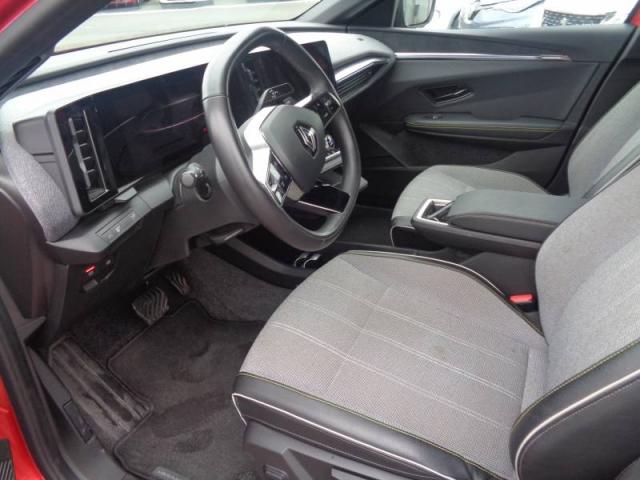 Renault Mégane image 2