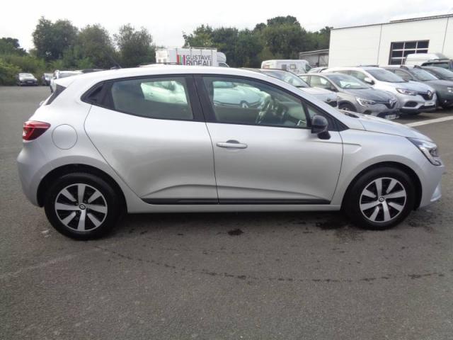 Renault Clio image 2