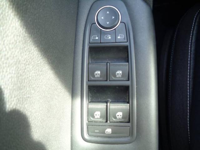 Renault Captur image 9