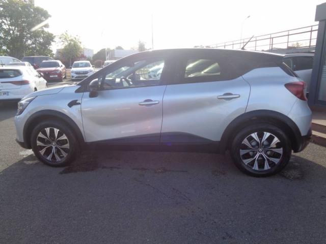 Renault Captur image 2
