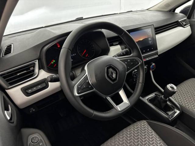 Renault Clio image 1