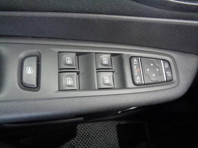 Renault Captur image 6