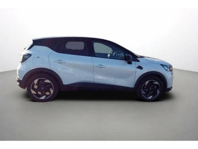 Renault Captur image 2