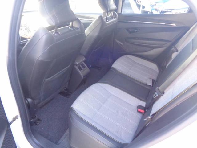 Renault Mégane image 9