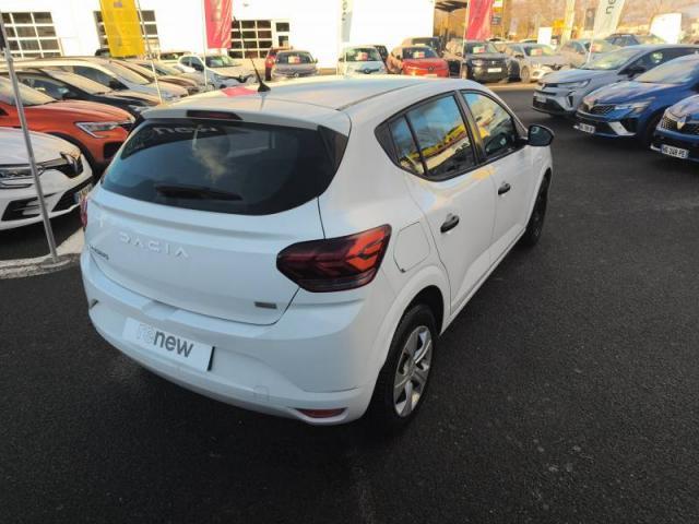Dacia Sandero image 1