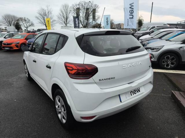 Dacia Sandero image 2