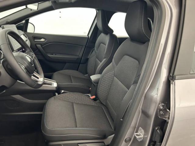 Renault Captur image 8