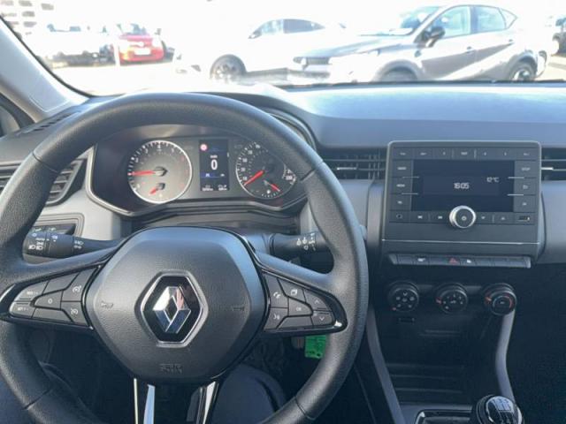 Renault Clio image 2