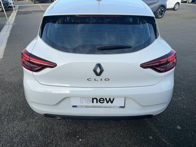 Renault Clio image 6