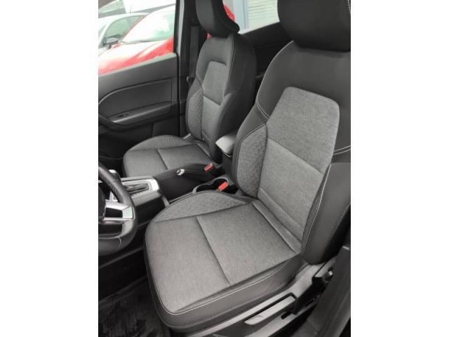 Renault Captur image 4