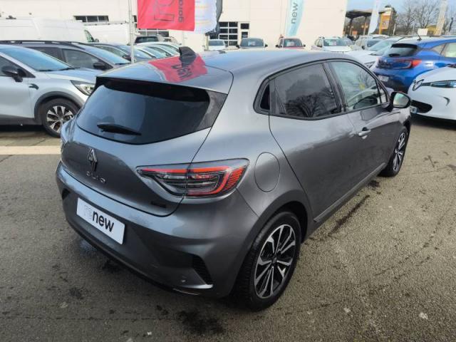 Renault Clio image 9