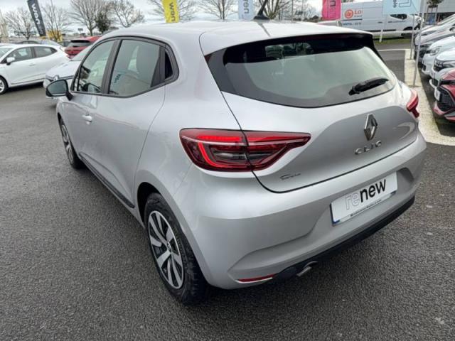 Renault Clio image 9