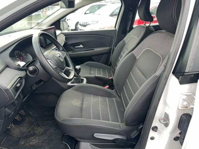 Dacia Sandero image 8