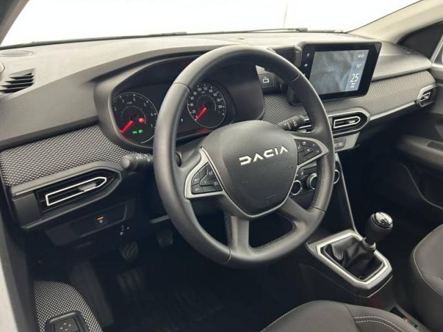 Dacia Sandero image 1