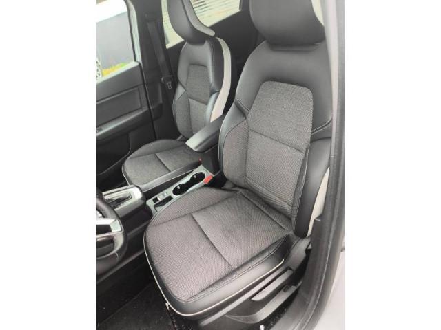 Renault Captur image 1