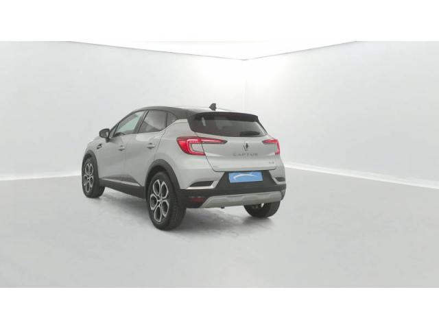 Renault Captur image 2