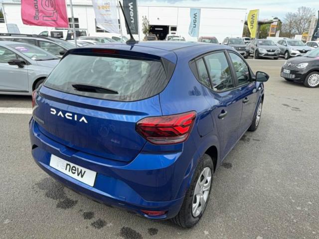Dacia Sandero image 2