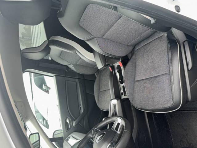 Renault Captur image 9