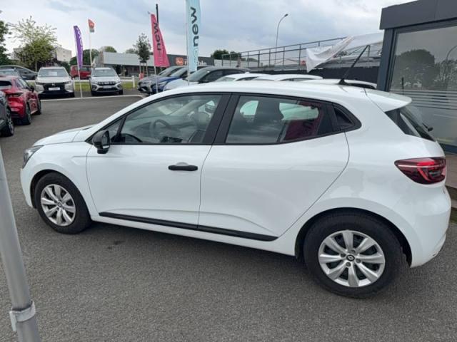 Renault Clio image 9
